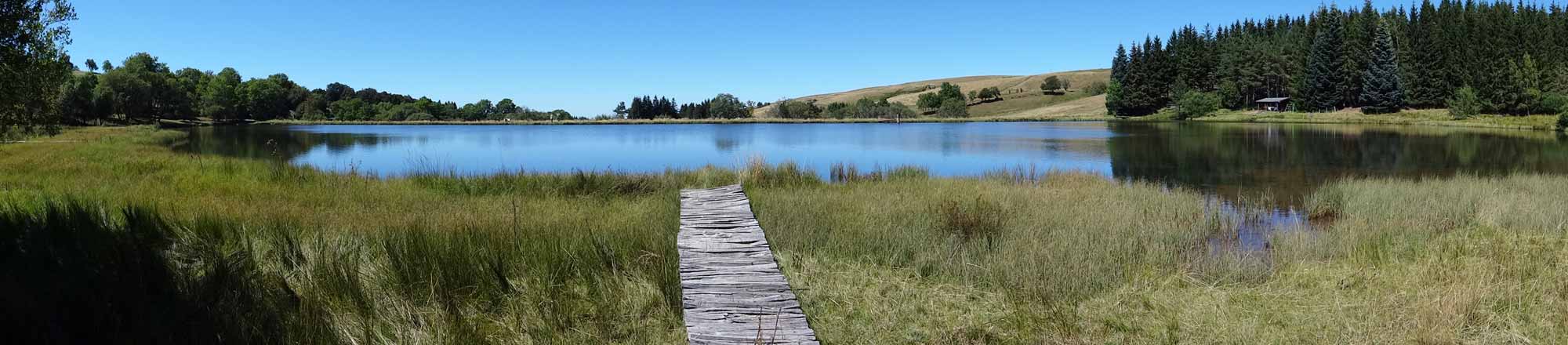 lac volcan auvergne lac des estives